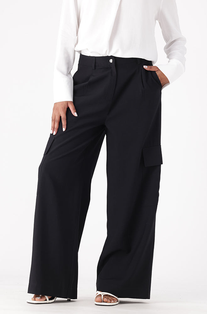LIRA SMART CARGO WIDE LEG PANTS