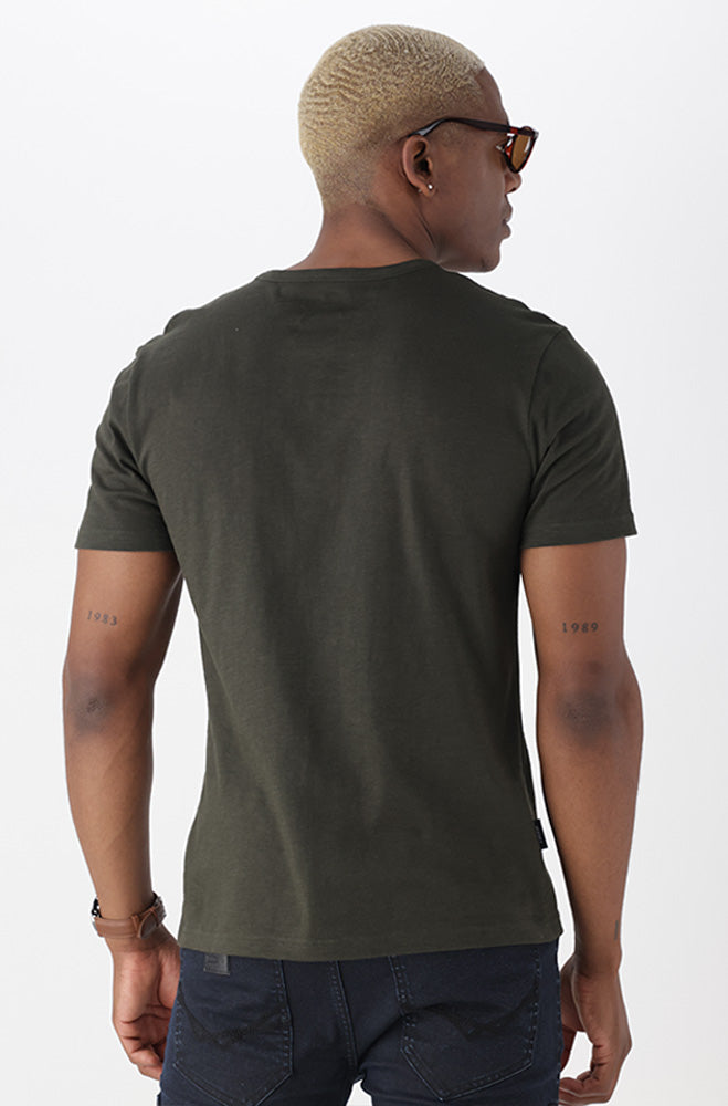 Charzare Tee