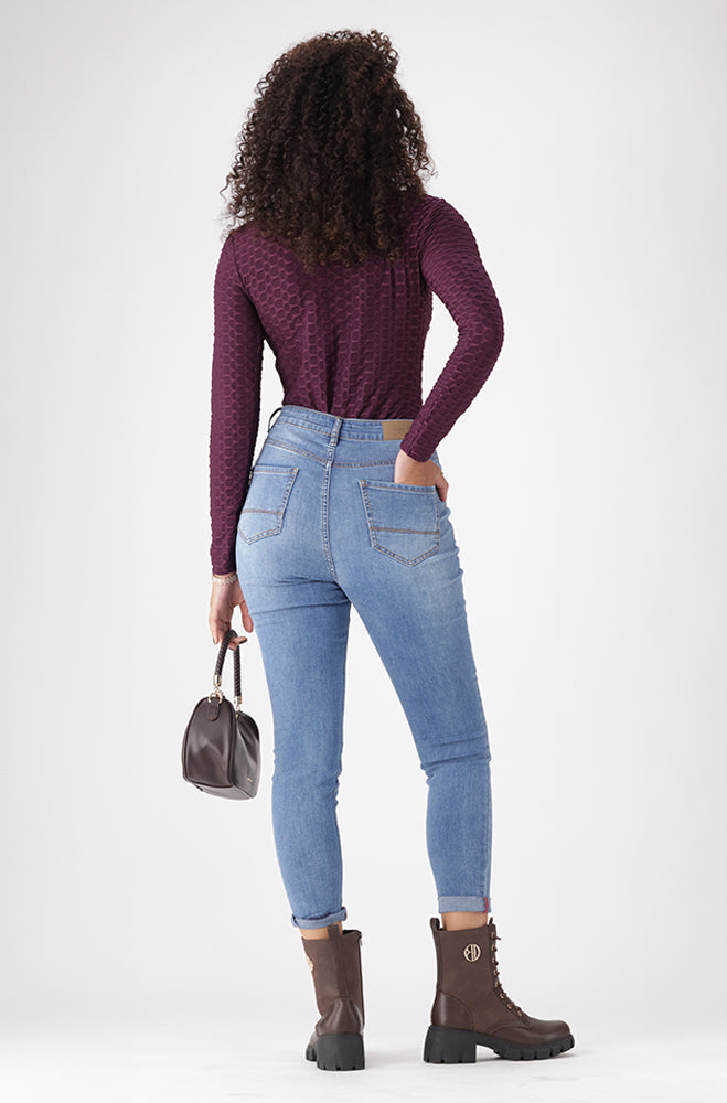 SERENA TEXTURED TURTLE NECK
