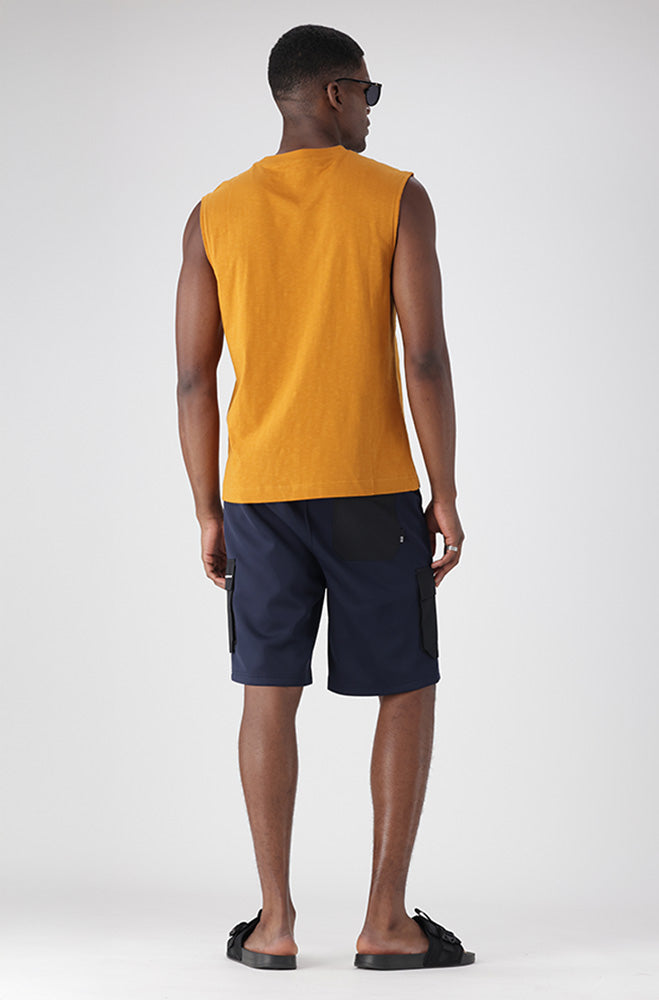 Vontiq Vest