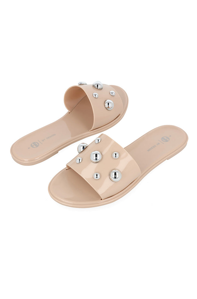 Amelia studded jelly slide.