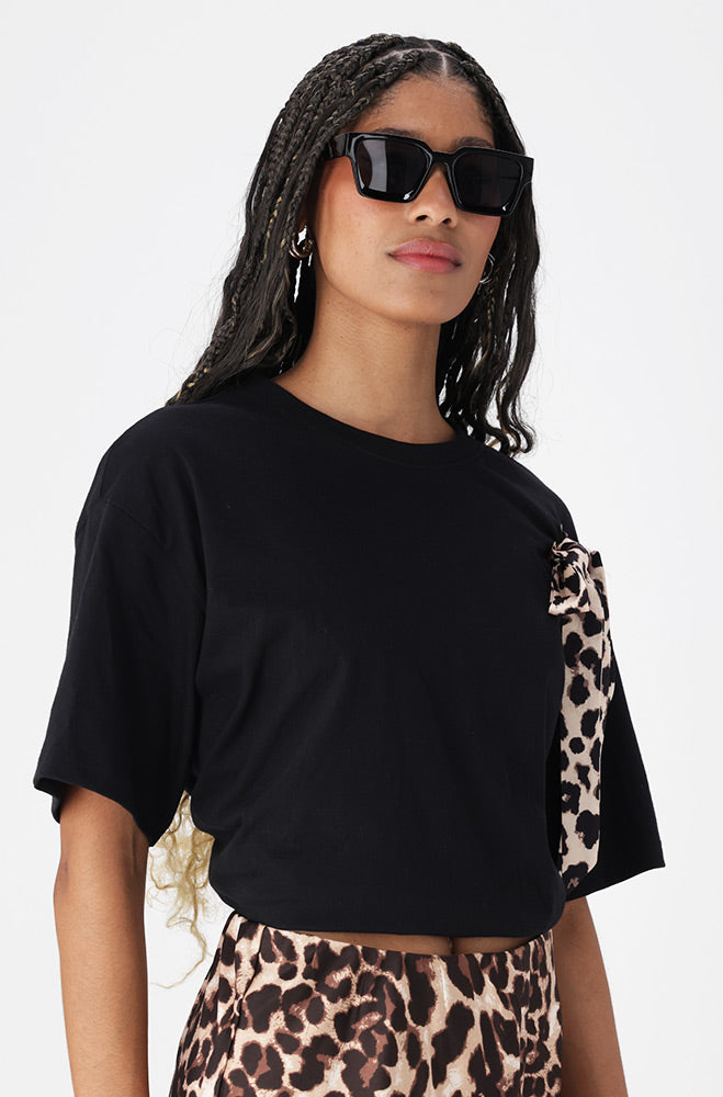 Ladies | Leah Boxy Tee with Bow Detail T-shirts