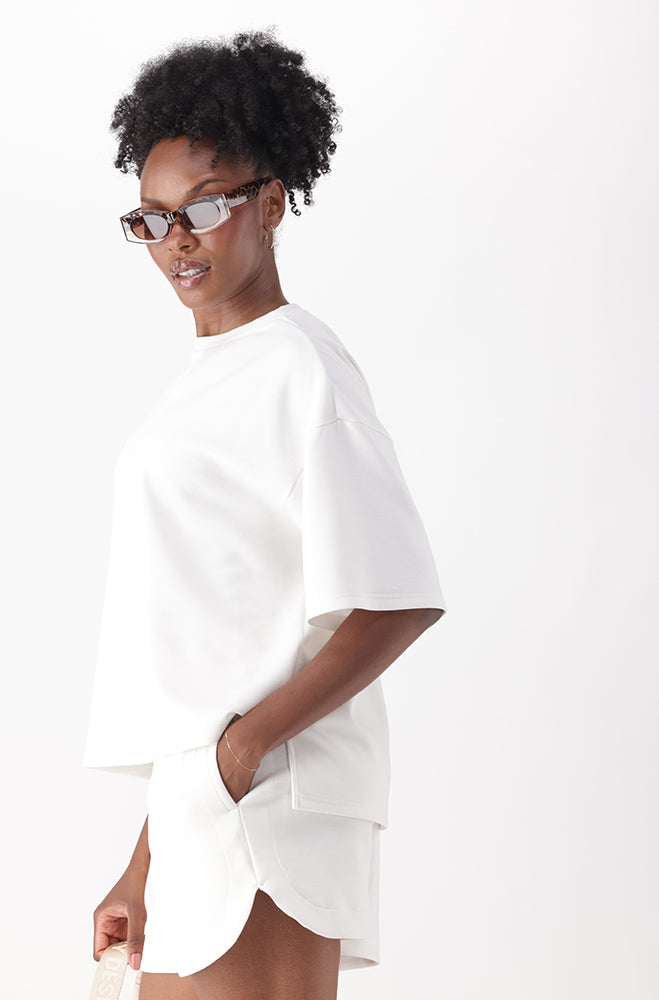 TALIA OVERSIZED SOFT TOUCH TSHIRT