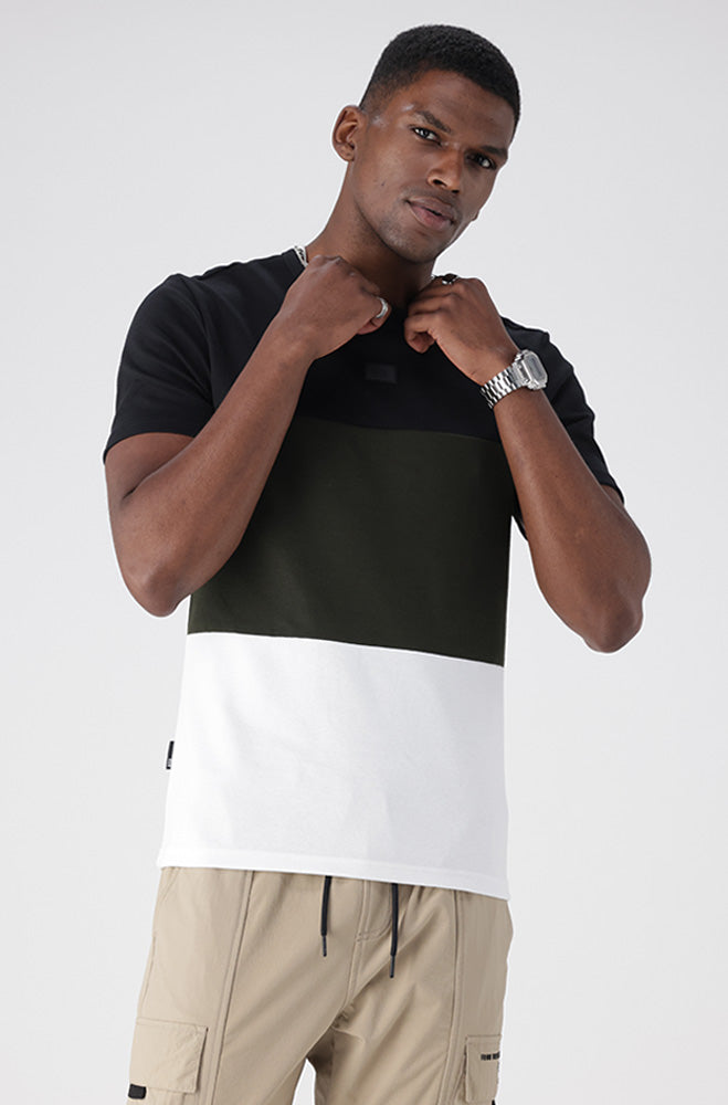 Vontiq Tee