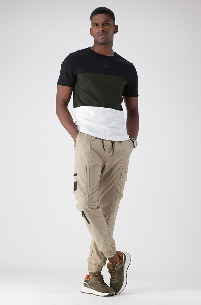 Vontiq Tee