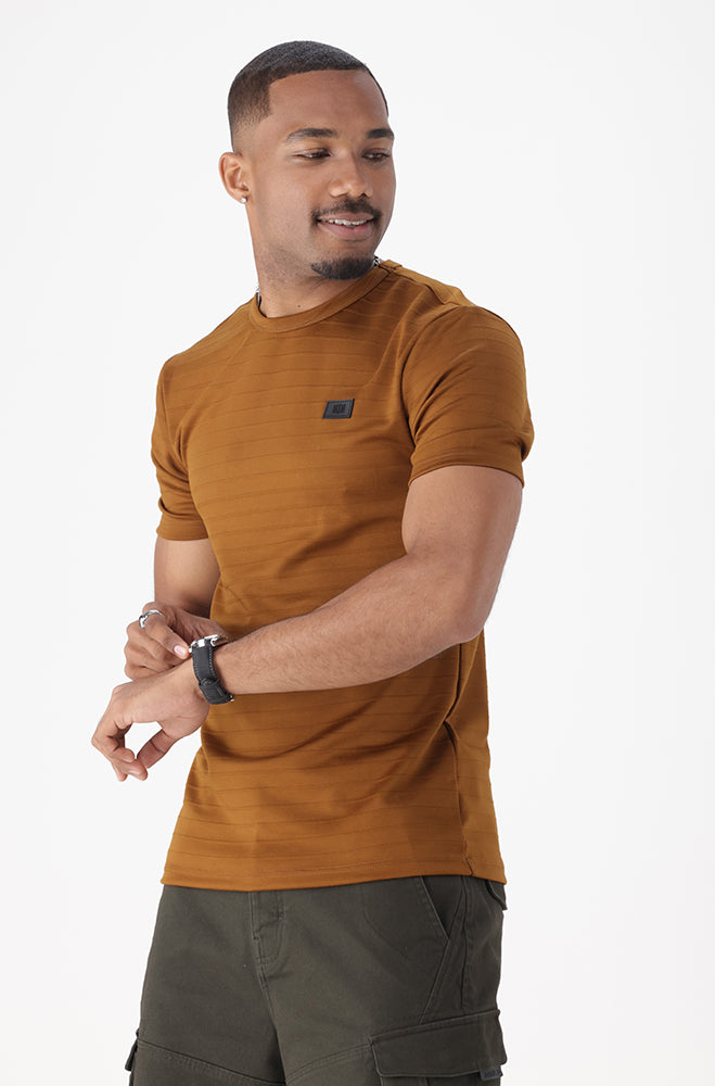 Twisza Tee