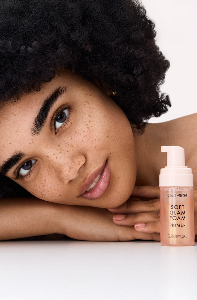 CATRICE SOFT GLAM FOAM PRIMER 010