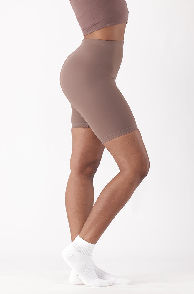 AMY SHORT SMOOTH FINISH CYLE SHORTS