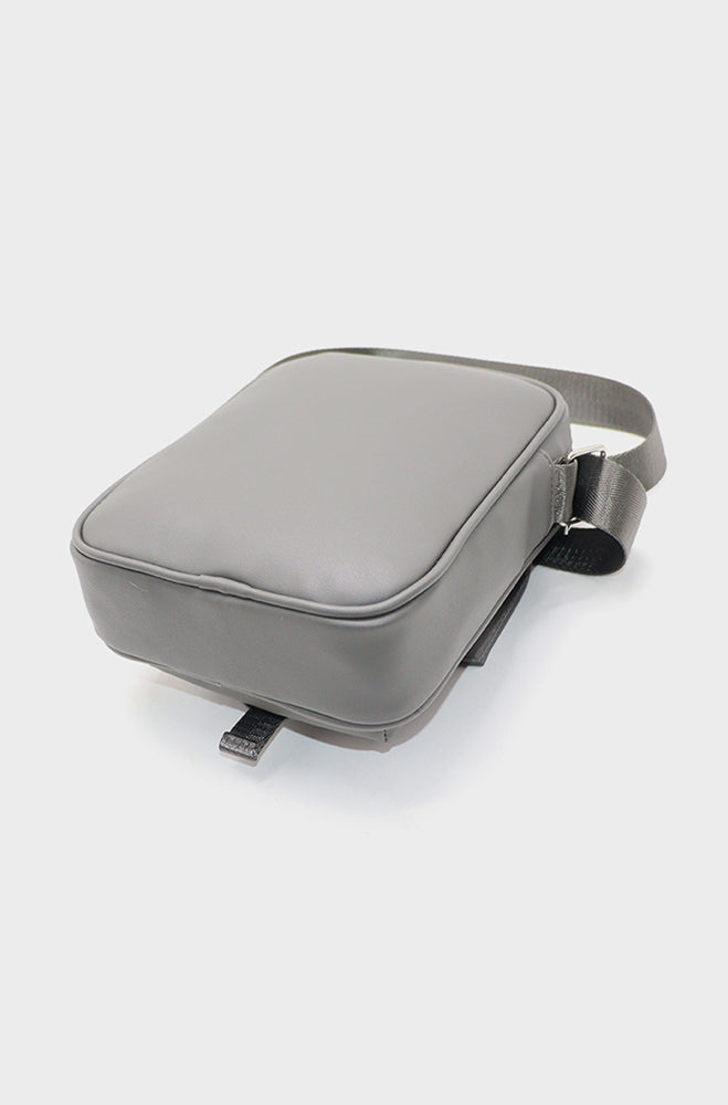 STRATOS CROSS BODY BAG - GREY