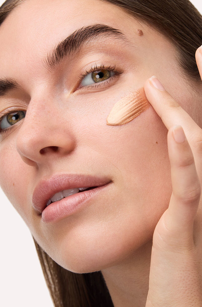 CATRICE BRONZE GLOW GRIP PRIMER 010
