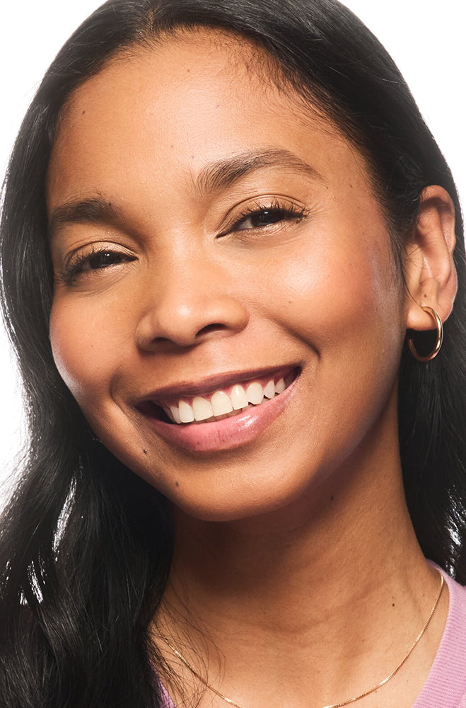 ESSENCE FOUNDATION STICK 210