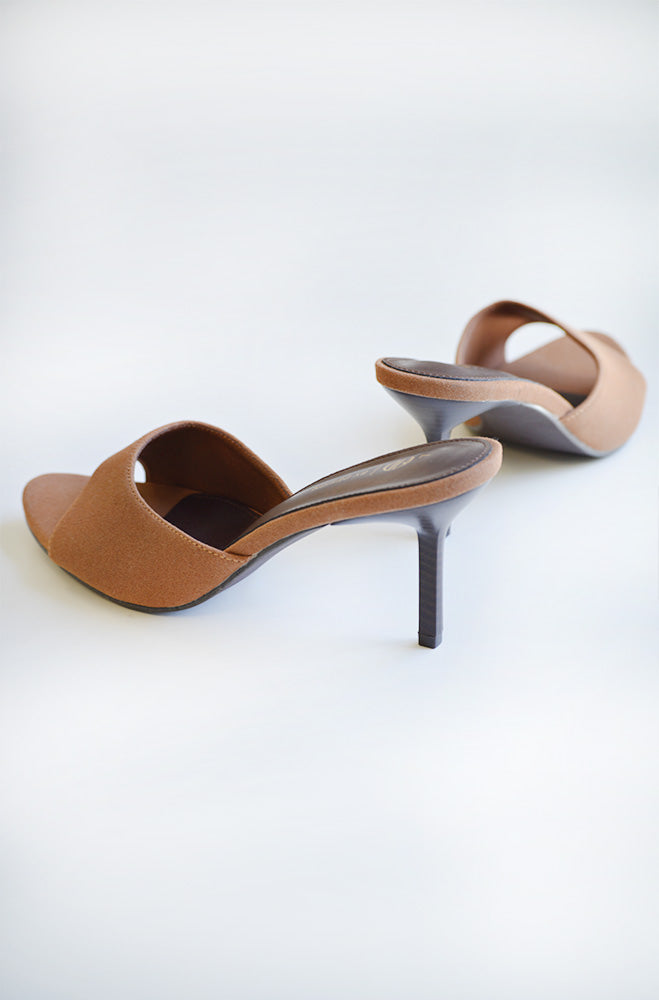 Ivey Pointy toe band stack heel
