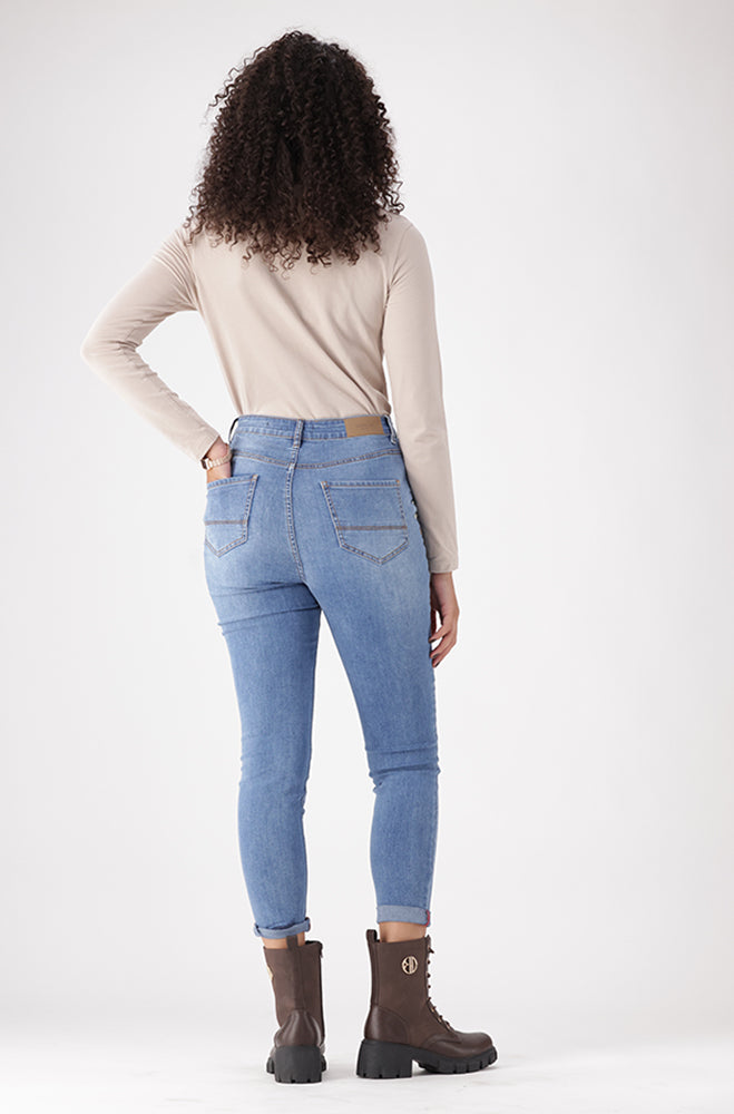 CLEO CREW NECK TEE
