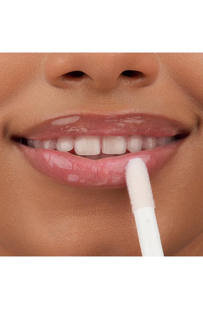 ESSENCE HYDRA KISS LIP OIL 01
