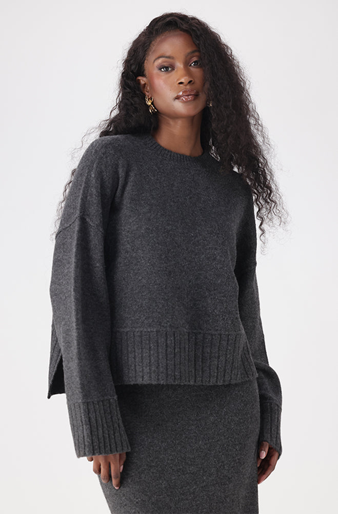 ALINA CREW NECK KNIT