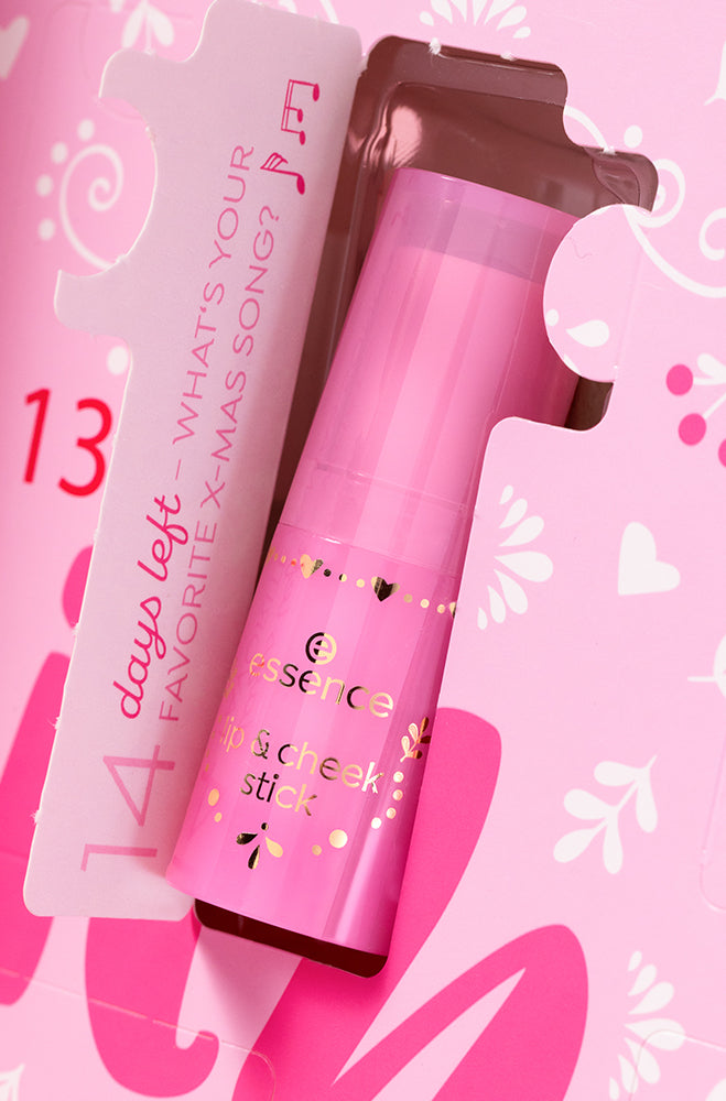 ESSENCE BAKED WITH LOVE ADVENT CALENDAR