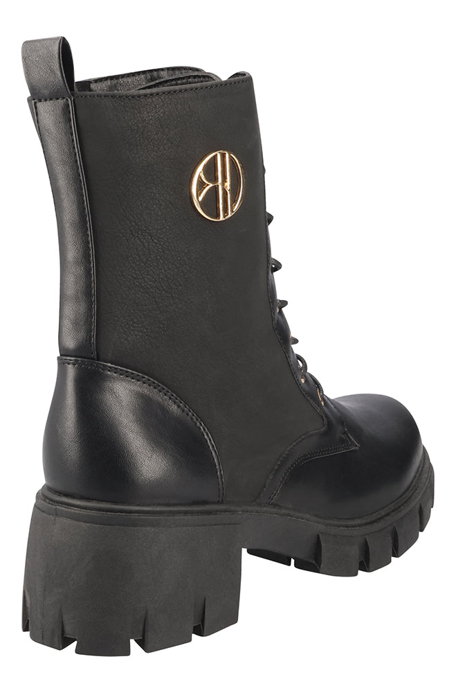 Cleated Side Detail Boot