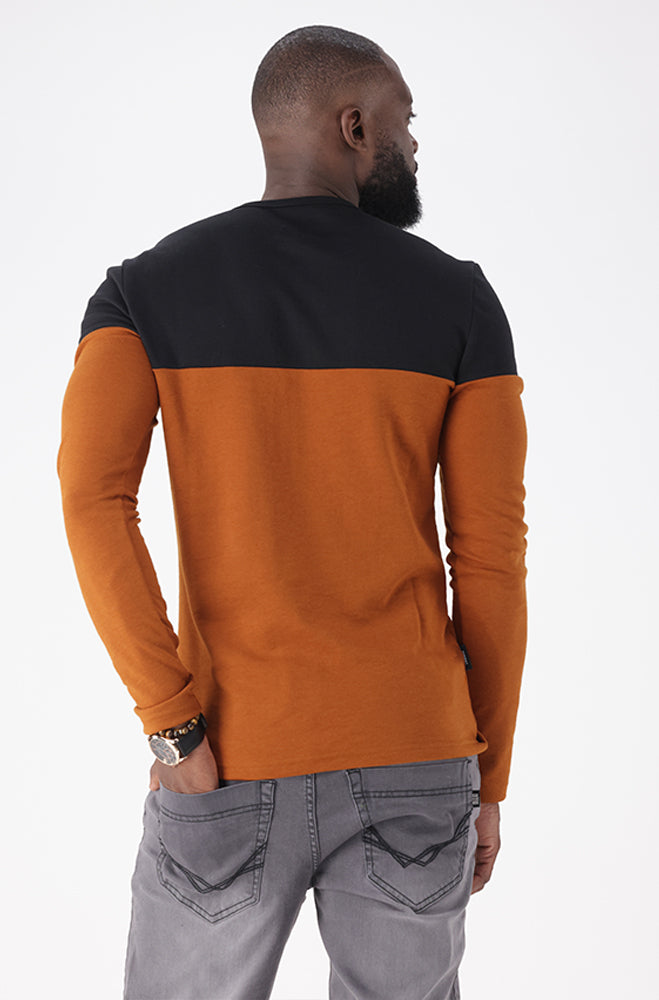 Valor Tee