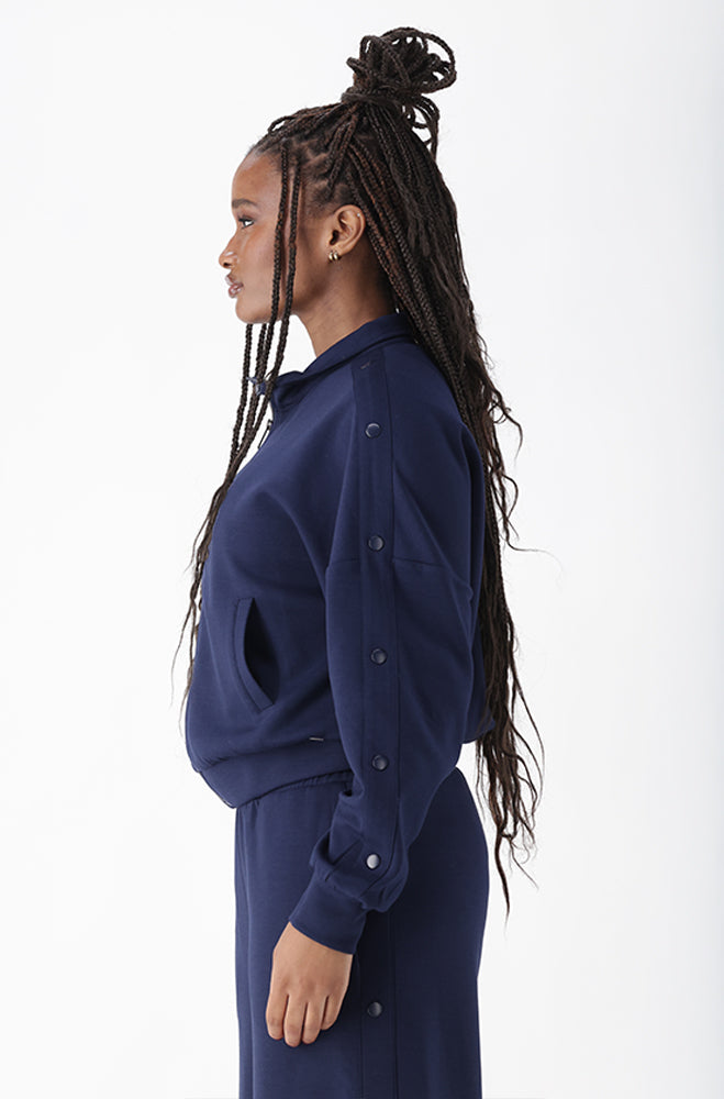 DANA SOFT TOUCH ZIP THROUGH TOP