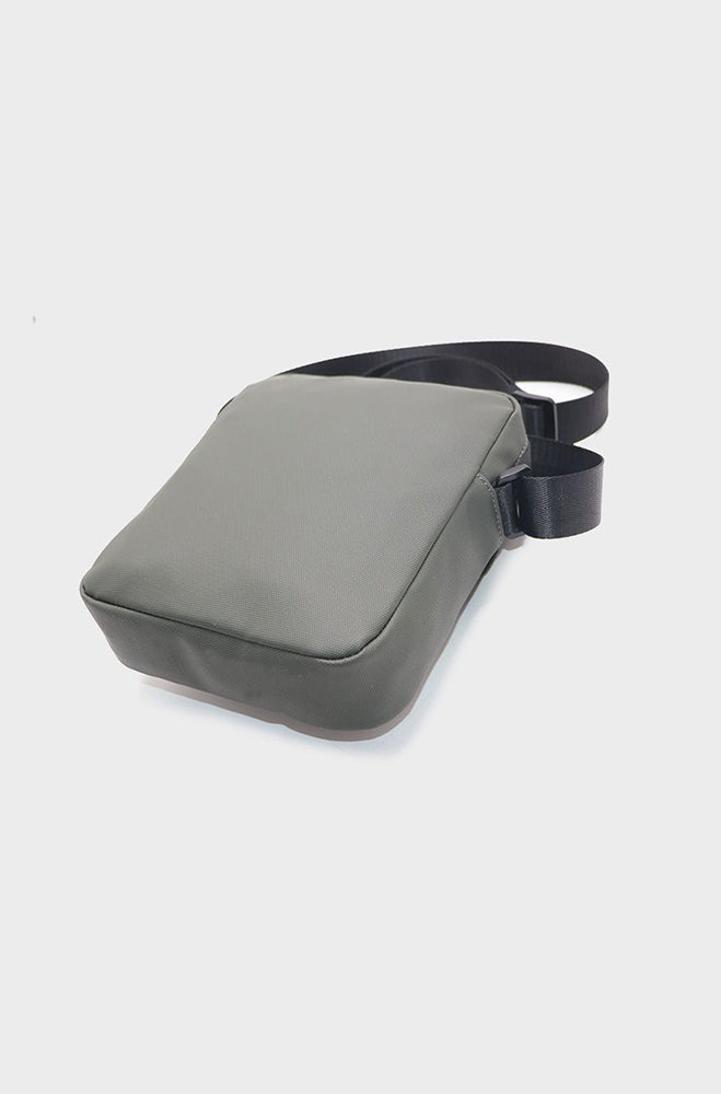 LOXION KULCA SLINGBAG - OLIVE