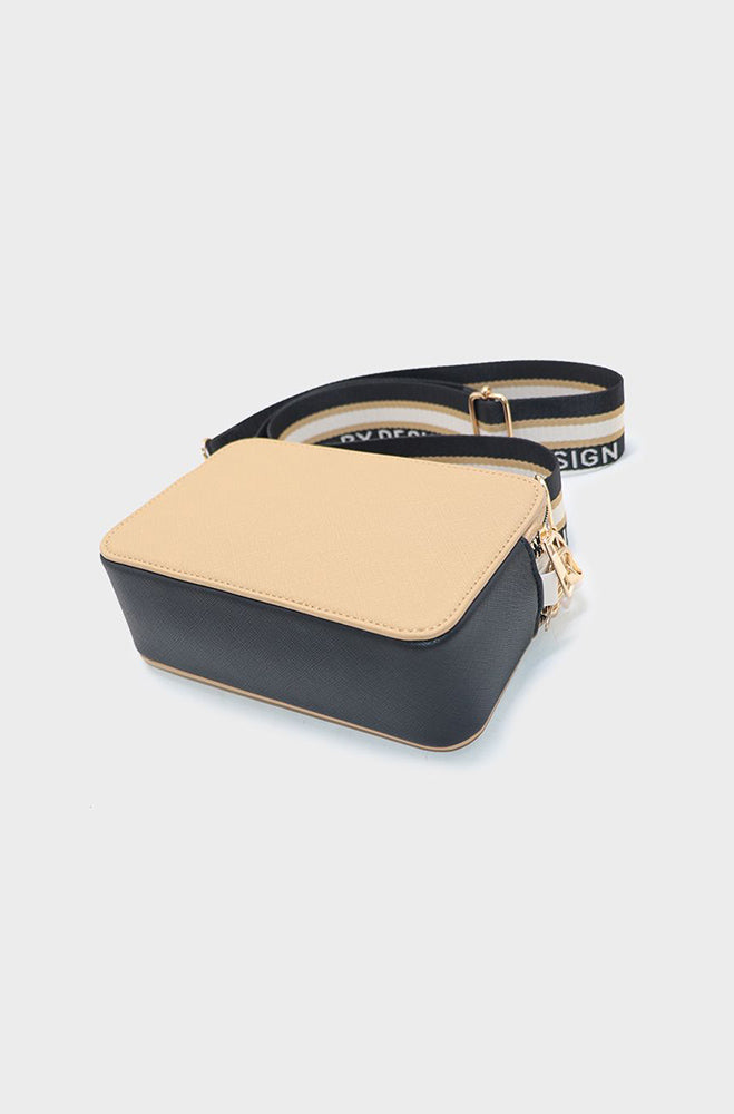 COURTNEY CAMERA BAG