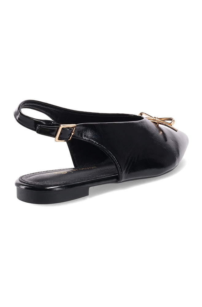 Sera Slingback point toe pump