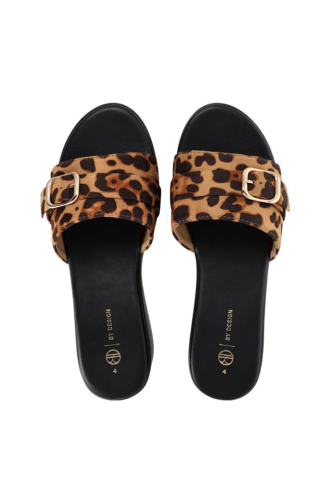 Lizzo Animal print wedge sandal