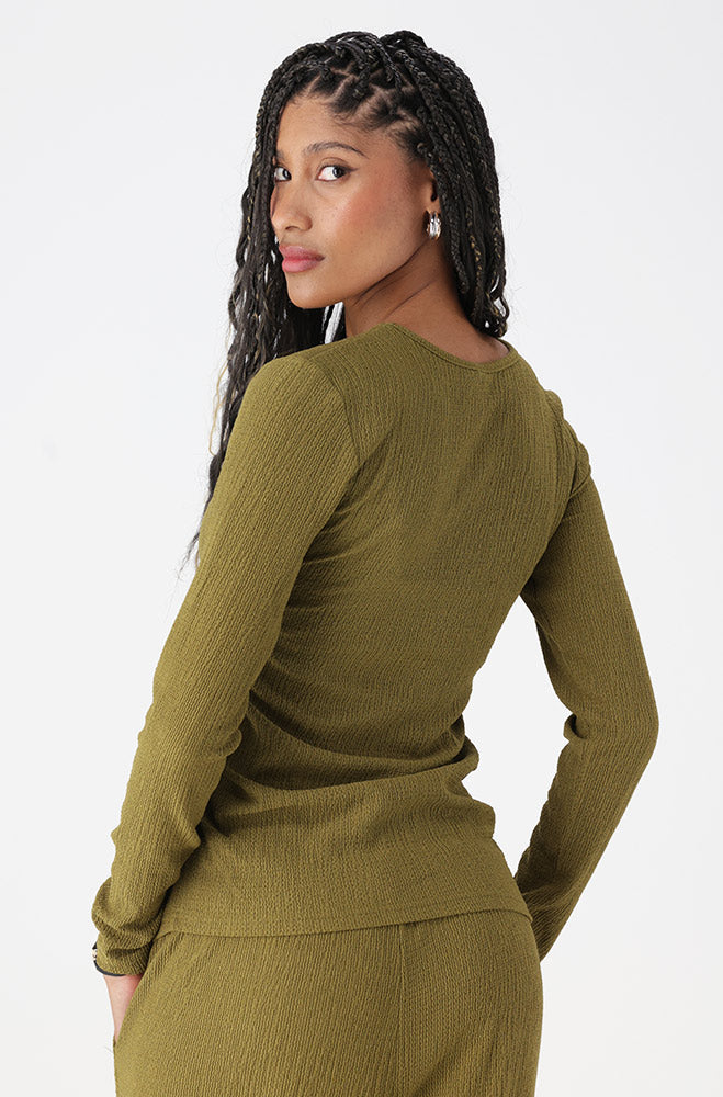 Ladies | Kate Long Sleeve Texture Top with Side Ruching Sweaters