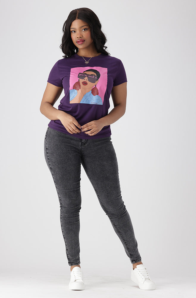 Zola Regular Fitted Graphic Tee _ 154184 _ Purple