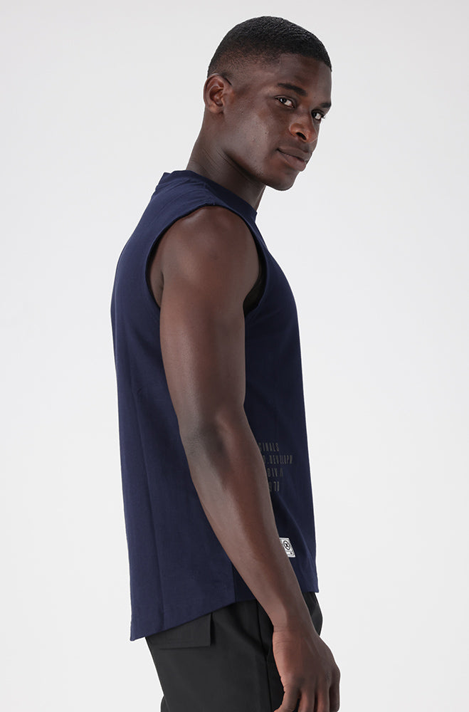 Kingston Vest _ 155939 _ Navy