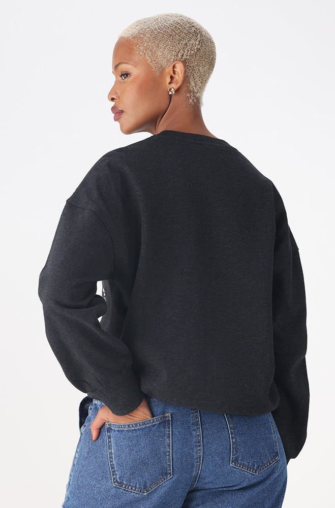 Mia Diamante Crewneck Top _ 156292 _ Charcoal Mel