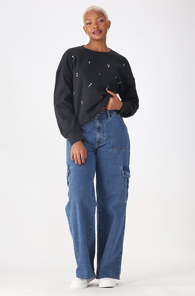 Mia Diamante Crewneck Top _ 156292 _ Charcoal Mel