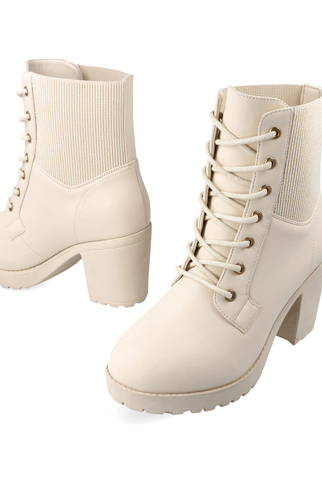 Sorcha Cleated Heel Boot _ 157785 _ Milk