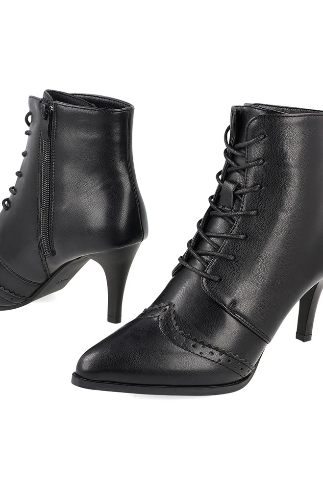 Farah Brogue Kitten Heel Boot _ 157989 _ Black