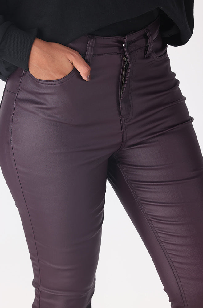HARMONY HIGH RISE COATED JEANS _ 158909 _ Burgundy