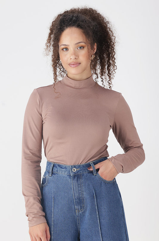 TIA TURTLE NECK TOP _ 160002 _ Taupe