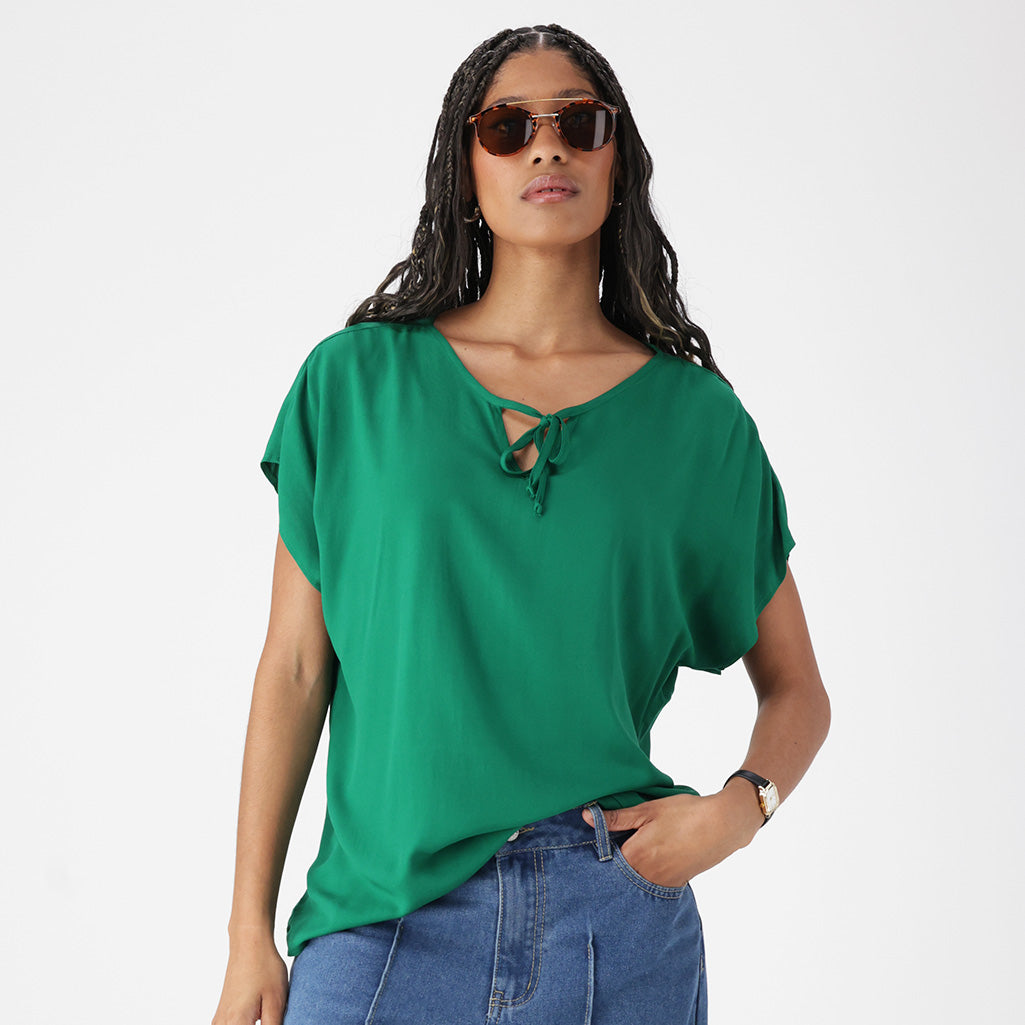 DÅWN No.4 CUP IN SHORT SLEEVES カーキ　トップス Dunns Clothing | Edith Tie Detail Top _ 162098 _ Green | R119