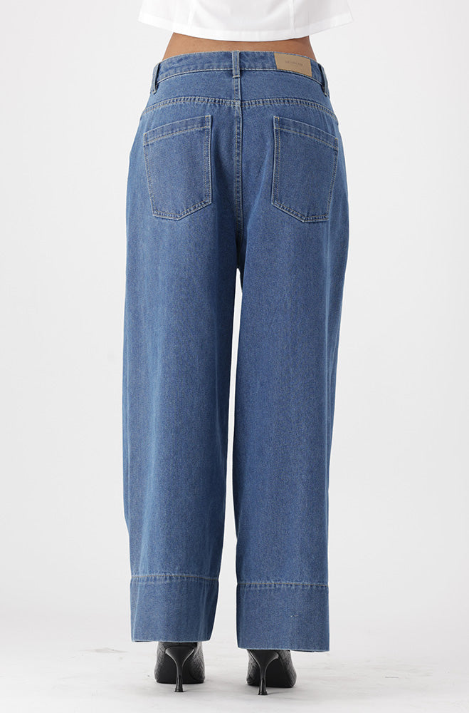 LUNA DENIM PINTUCK CROPPED WIDE LEG JEAN _ 162939 _ Mid Wash