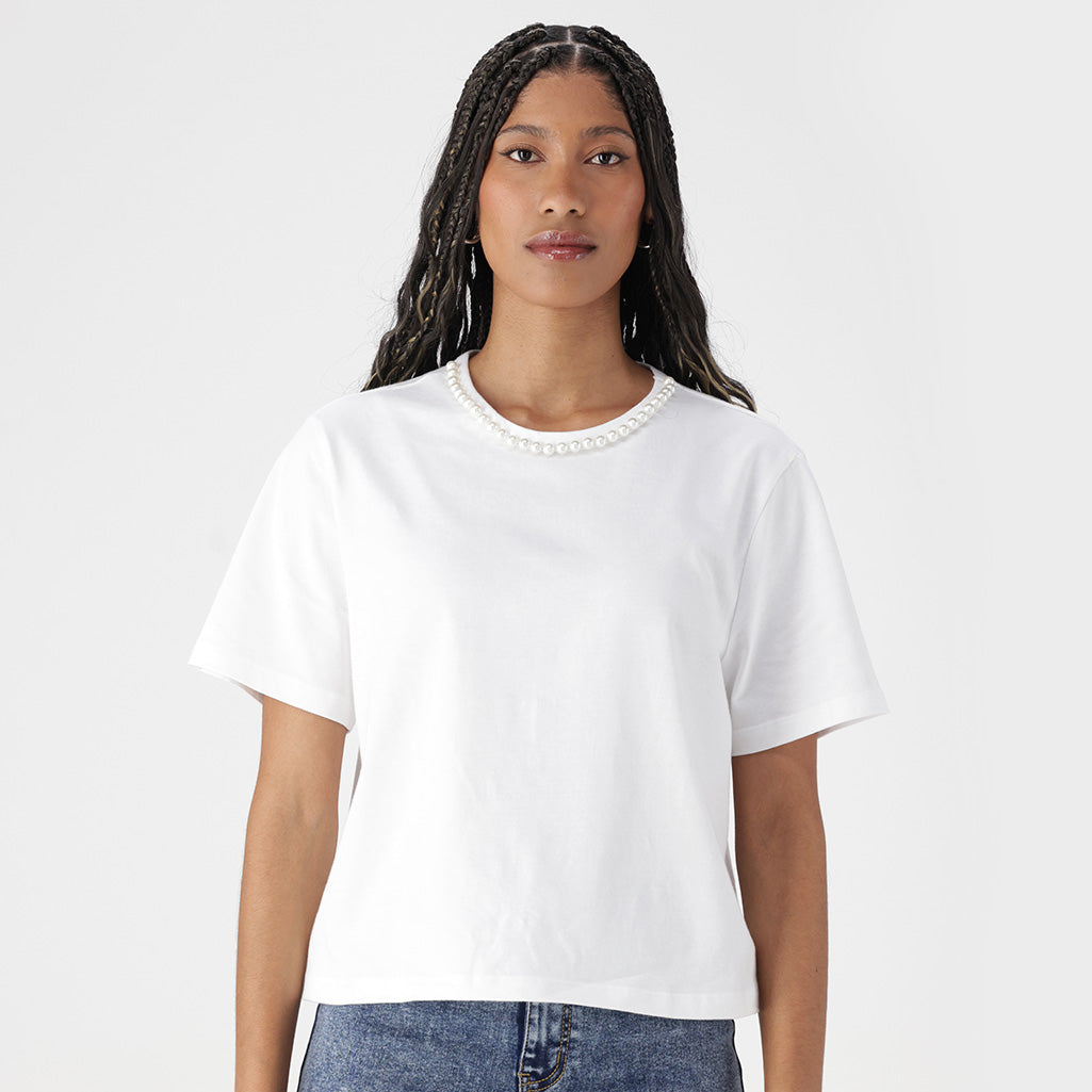 Dunns Clothing | Lea Boxy Tee with Pearl Trim Detail _ 163126 _