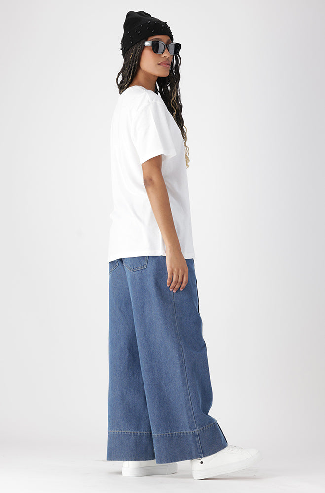 Jade Graphic Boyfriend Tee _ 163241 _ White
