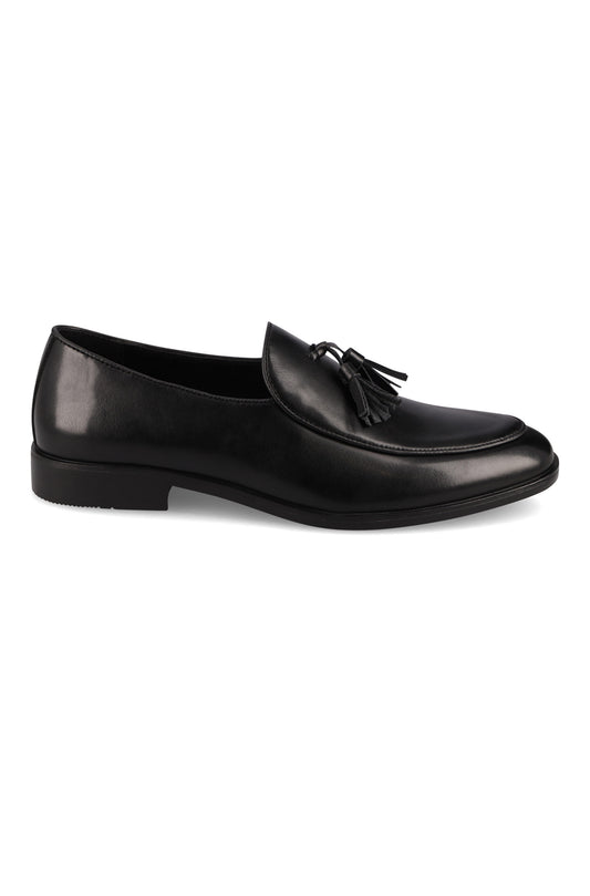 Cruz Tassle Formal Loafer _ 163340 _ Black