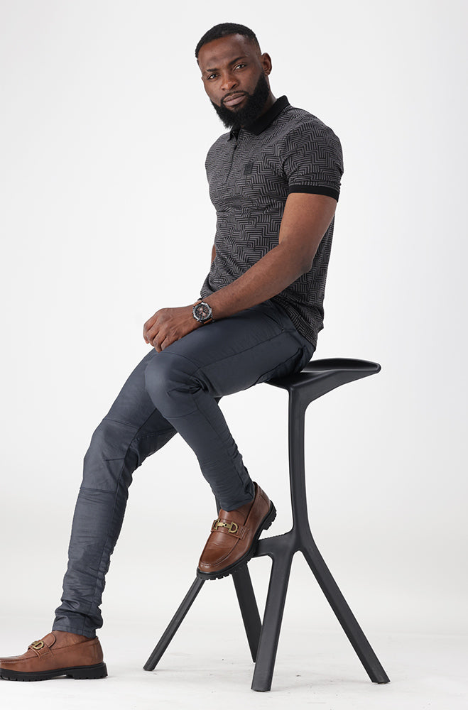 Pebbled Tapered Fit Denim _ 164215 _ Blue