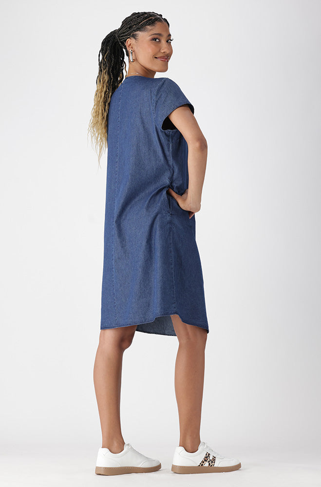 CAMILLA CHAMBRAY SHIFT DRESS _ 166202 _ Dark Wash