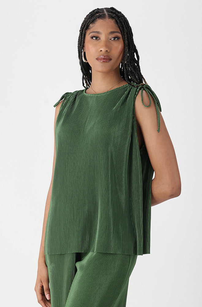 Maliyah Plisse Tie Top _ 172277 _ Green