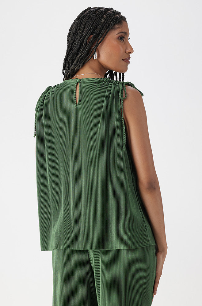 Maliyah Plisse Tie Top _ 172277 _ Green