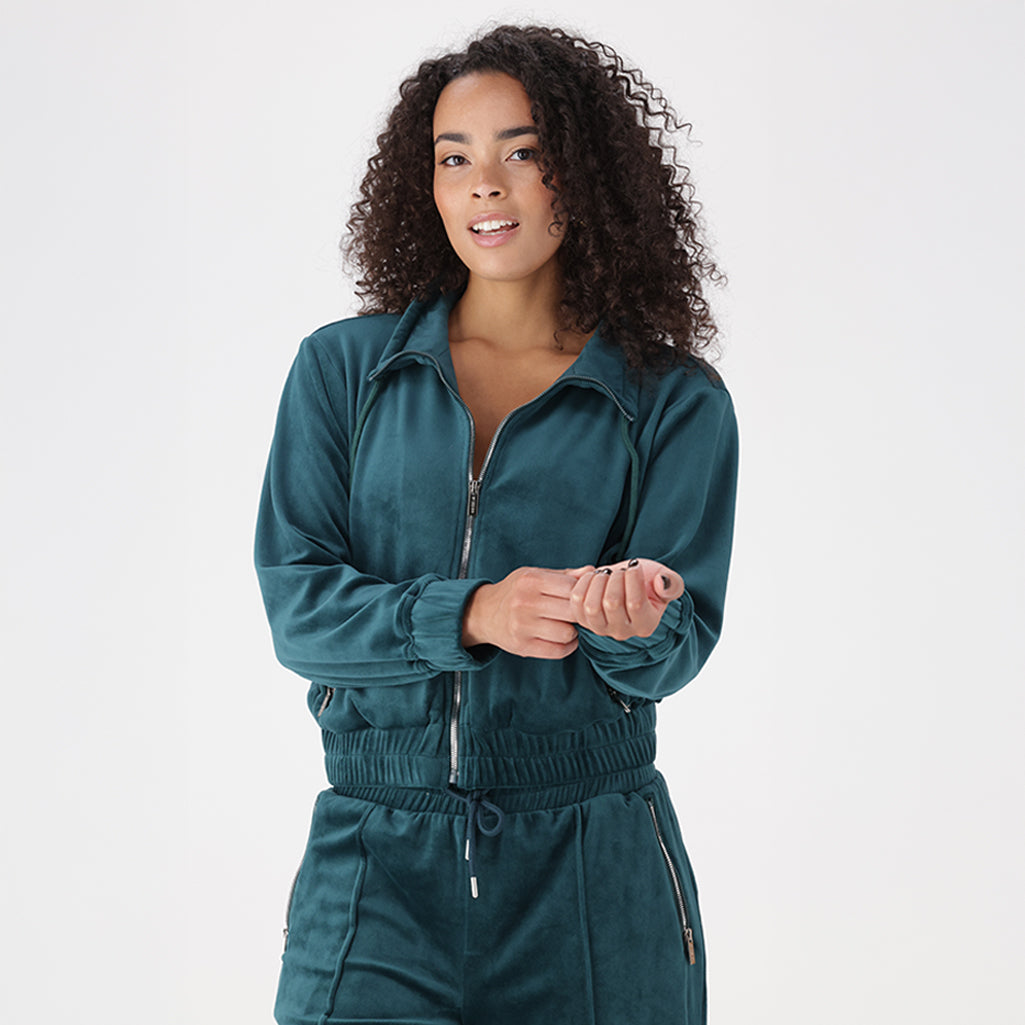 KIRA VELOUR TOP – Dunns