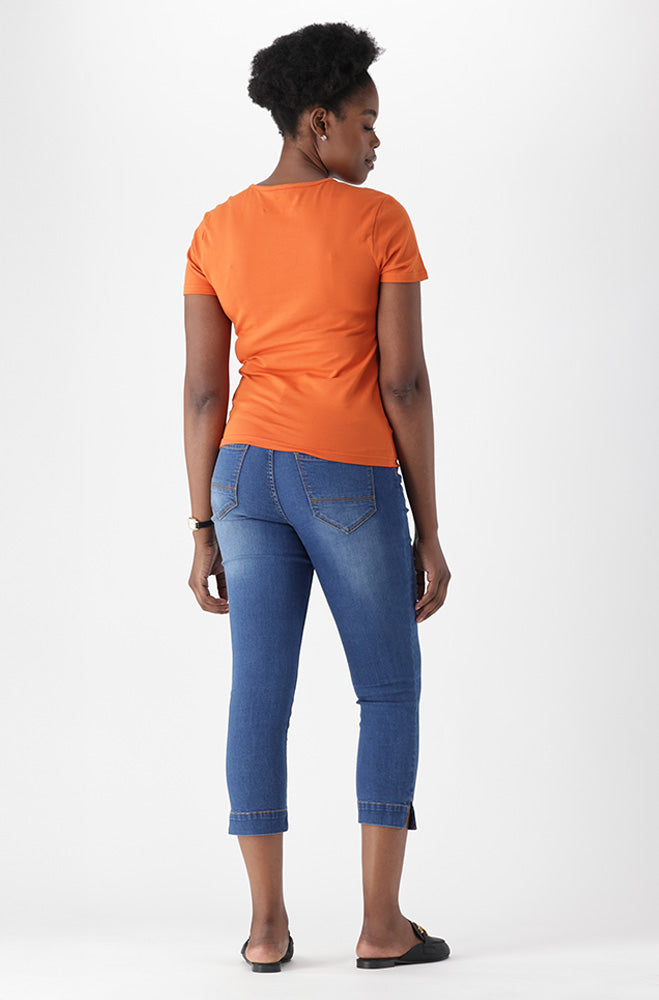 GRACE V NECK TEE