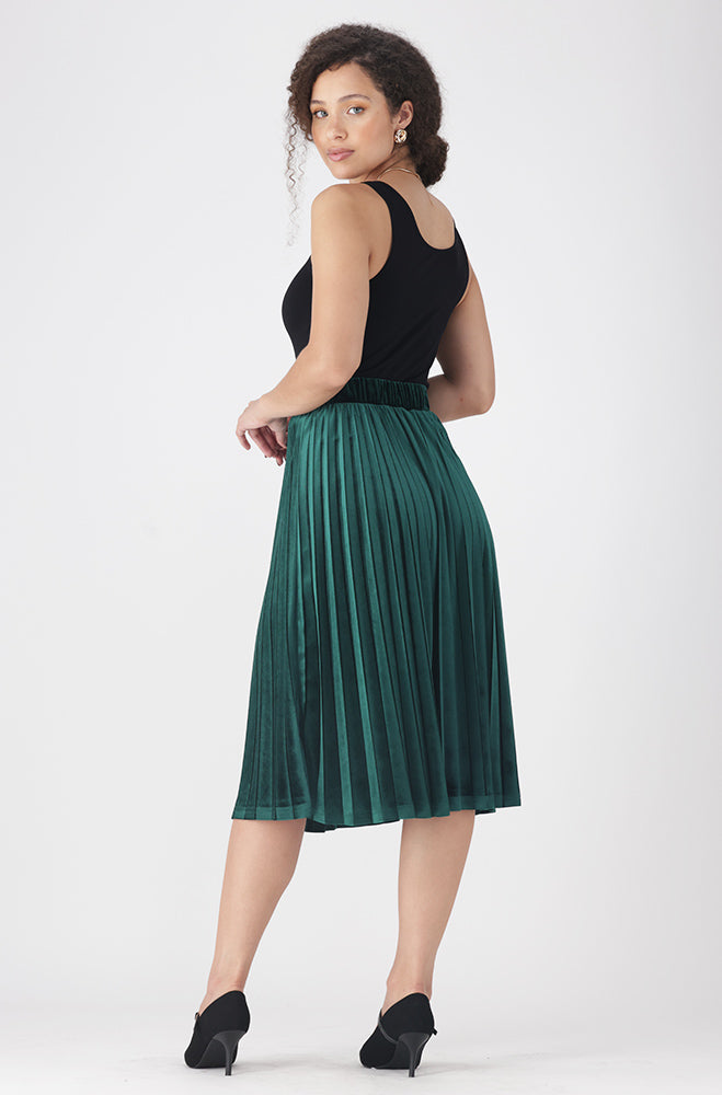 Dunns Clothing | Emilia Velour Pleated Midi Skirt _ 157240 _ Green