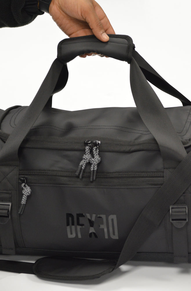 JOSEPH URBAN DUFFEL BAG - BLACK
