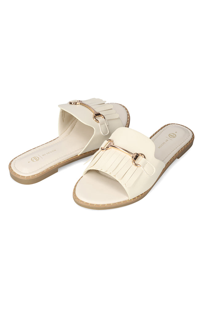 Freda frayed saddle detailed sandal